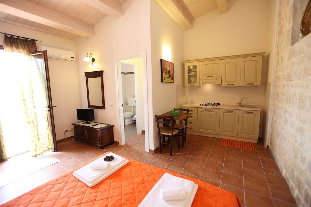 Agriturismo Serrafiori Casa Serrafiori الغرفة الصورة